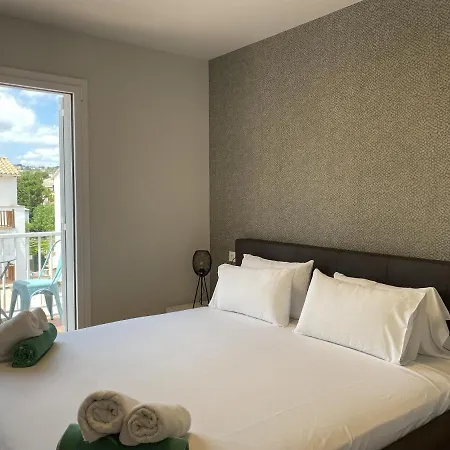 Lägenhet Vinyet Playa Beachfront